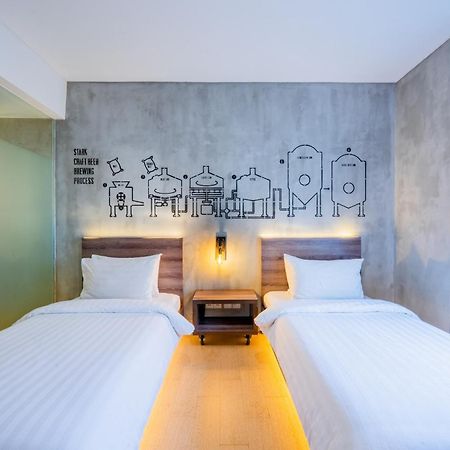 Stark Boutique Hotel And Spa Kuta Lombok Exteriör bild