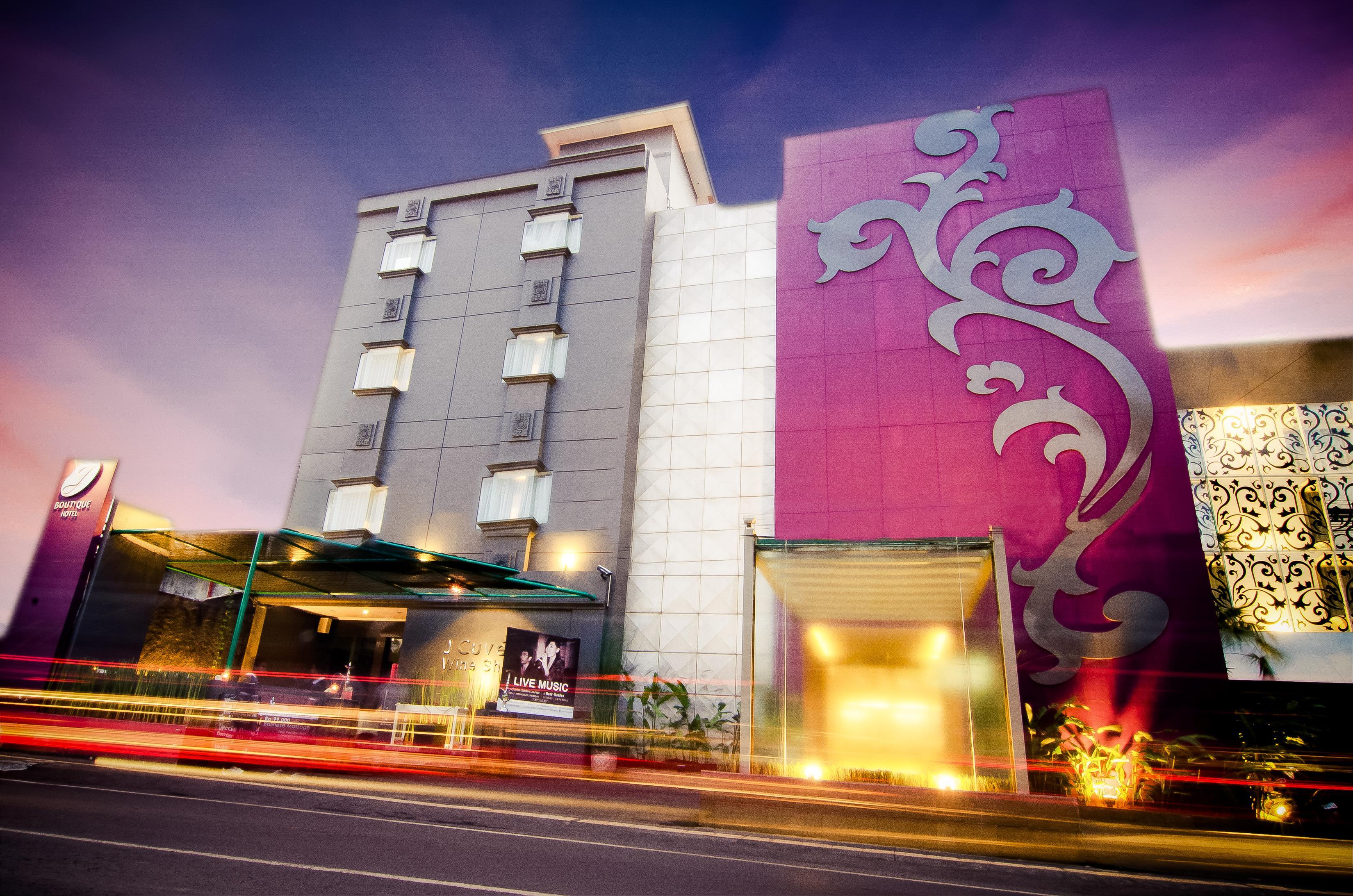 Stark Boutique Hotel And Spa Kuta Lombok Exteriör bild
